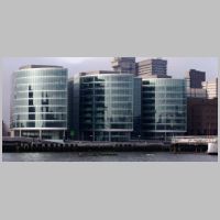 Norman Foster, Ernst & Young Headquarters, London (2003), plan on architecture-history.org.jpg